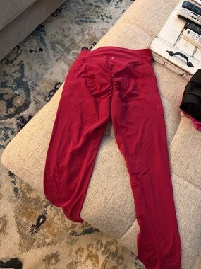 Women’s High-Waist Red Active Leggings